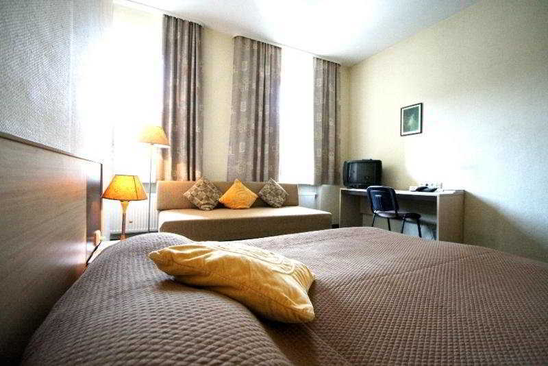 Hotel Ivolita 3*
