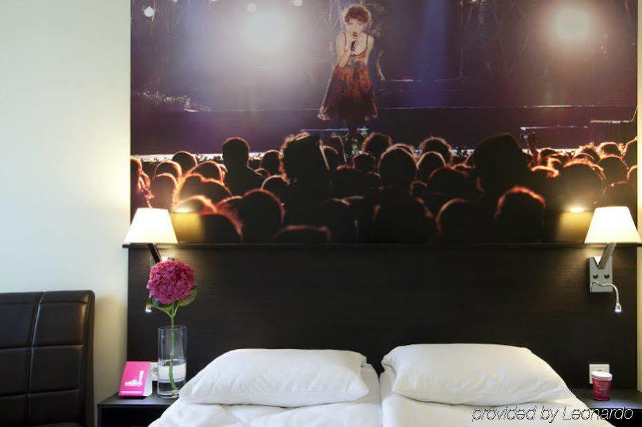 Ivolita Hotel 3*